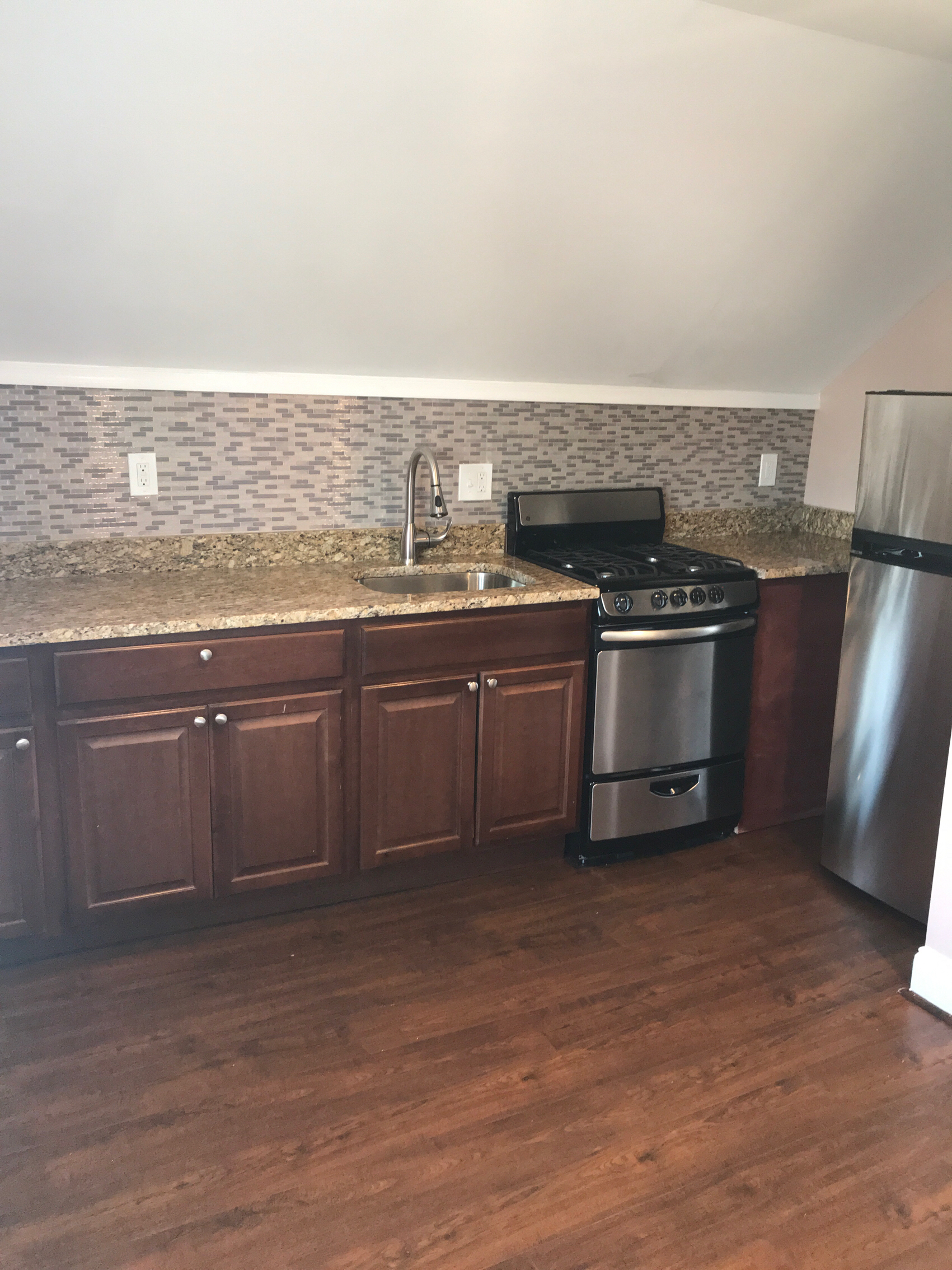 4000 Fairview Avenue - 3